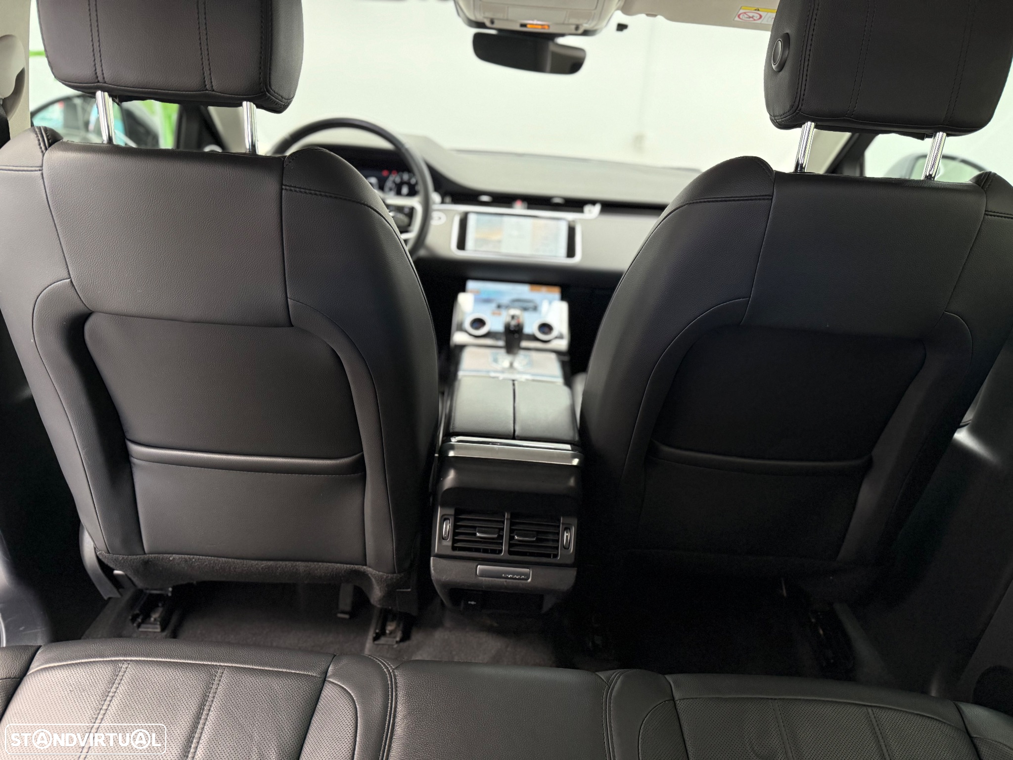 Land Rover Range Rover Evoque 1.5 P300e AWD R-Dynamic HSE Auto - 25