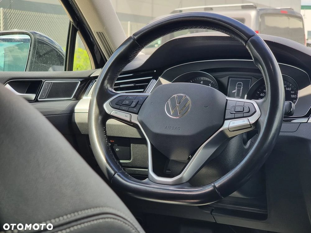Volkswagen Passat 2.0 TSI Business DSG - 15