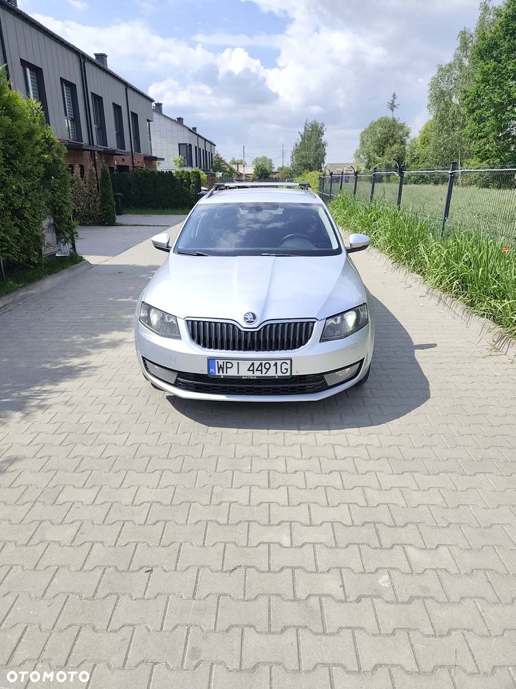 Skoda Octavia 2.0 TDI Joy DSG - 20
