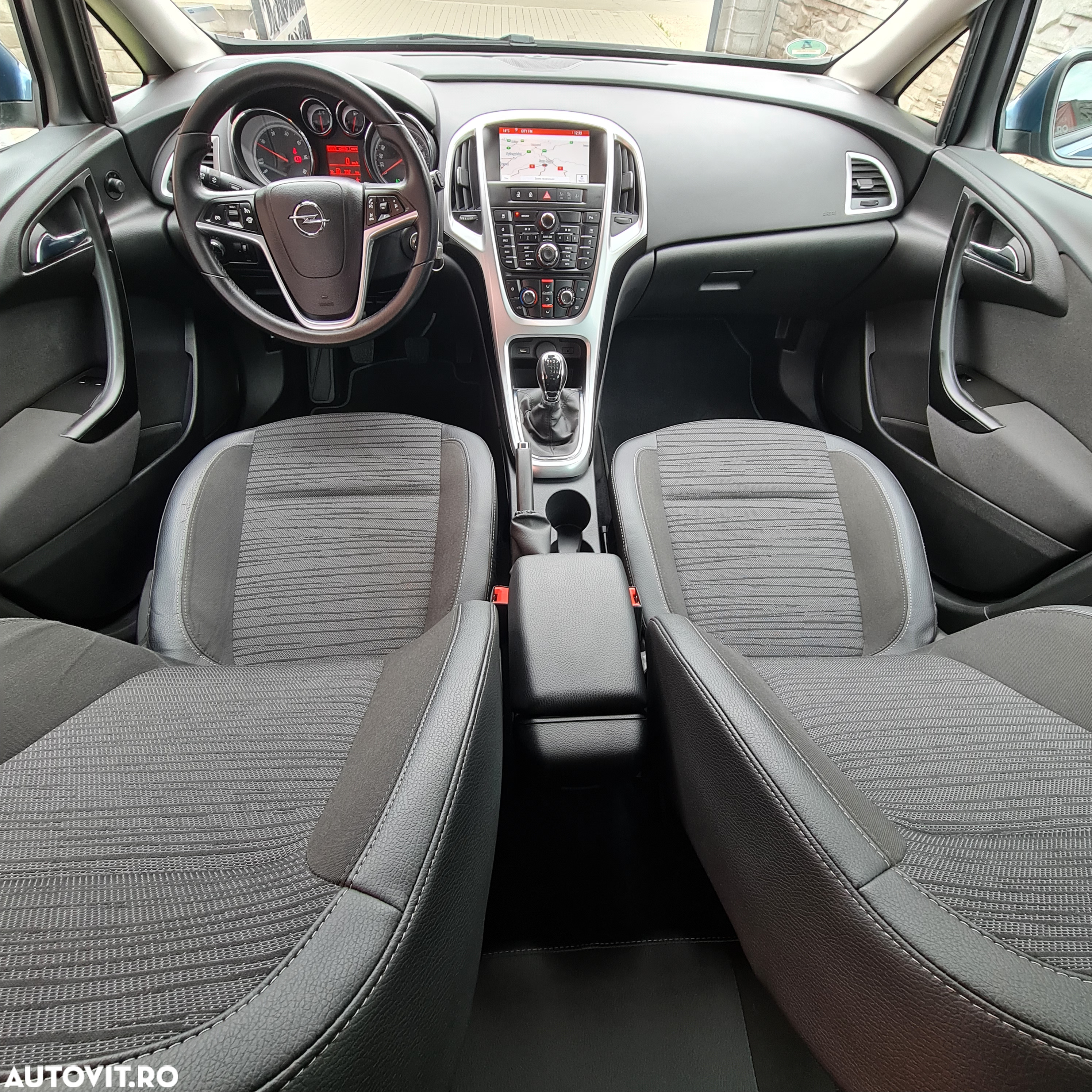 Opel Astra 1.6 CDTI ECOTEC ECOFlex Start/Stop Cosmo - 6