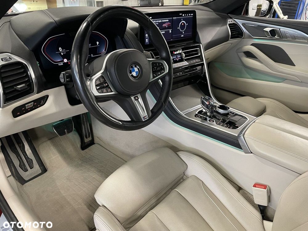 BMW Seria 8 - 5