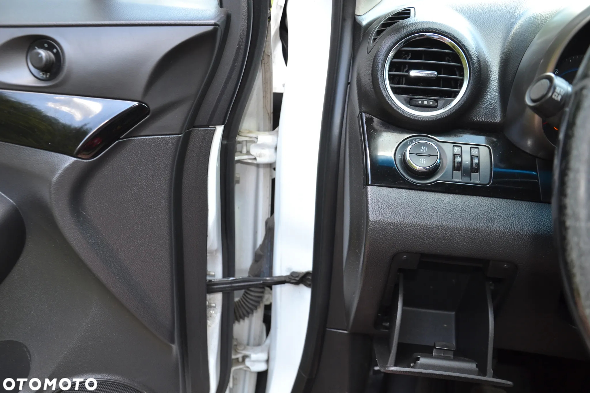 Chevrolet Orlando - 29