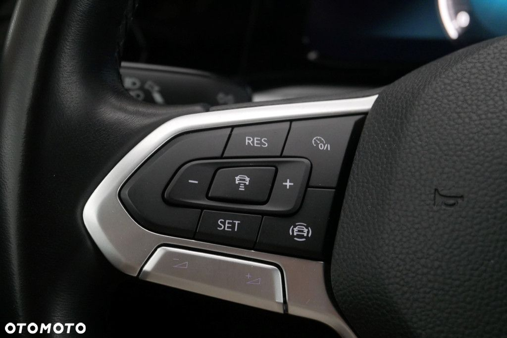 Volkswagen Golf VIII 1.0 TSI - 19