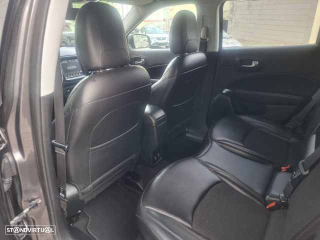 Jeep Compass 1.6 M-Jet Limited - 33