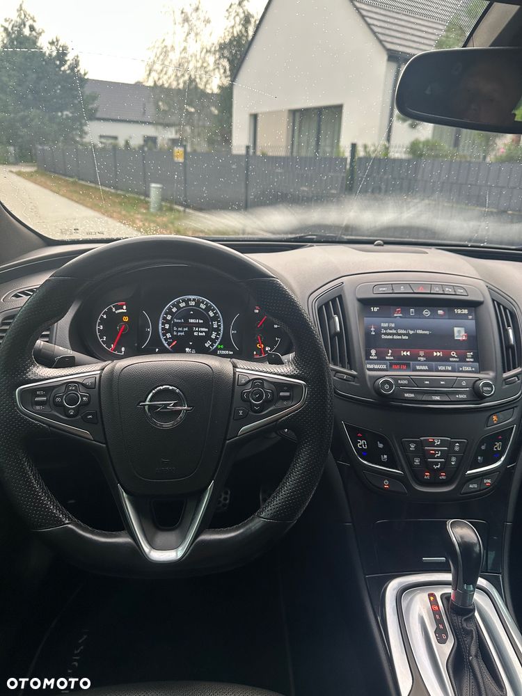 Opel Insignia CT 2.0 CDTI - 22