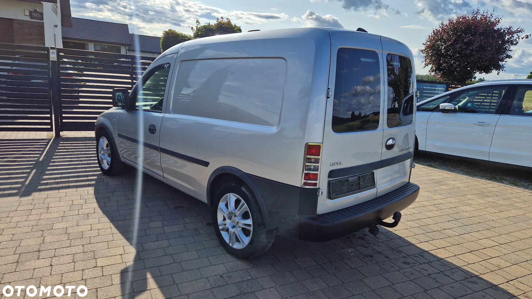 Opel Combo Tour 1.6 CNG Cosmo - 11