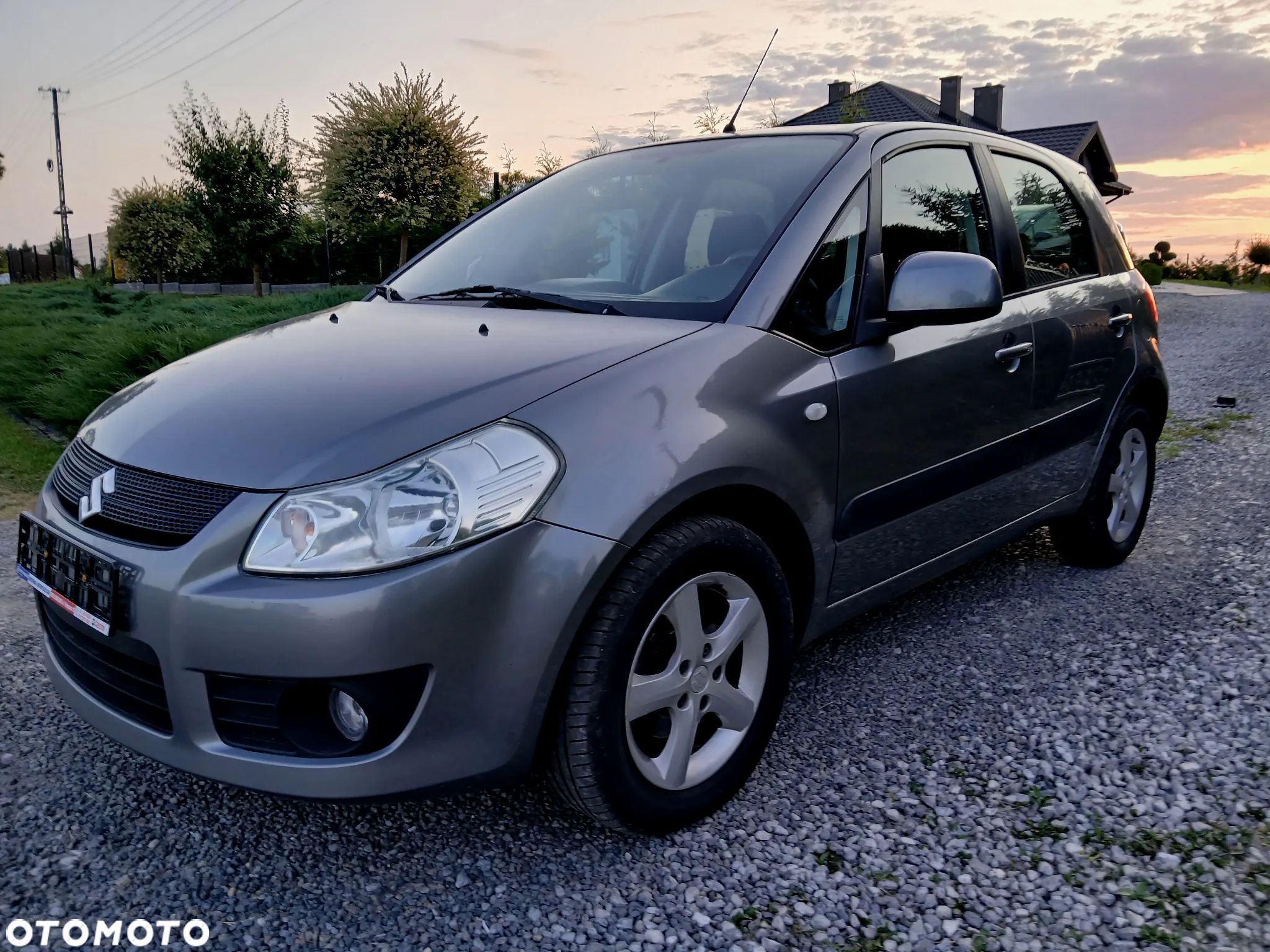 Suzuki SX4 1.6 Premium Outdoor - 1