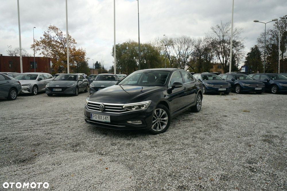 Volkswagen Passat - 3
