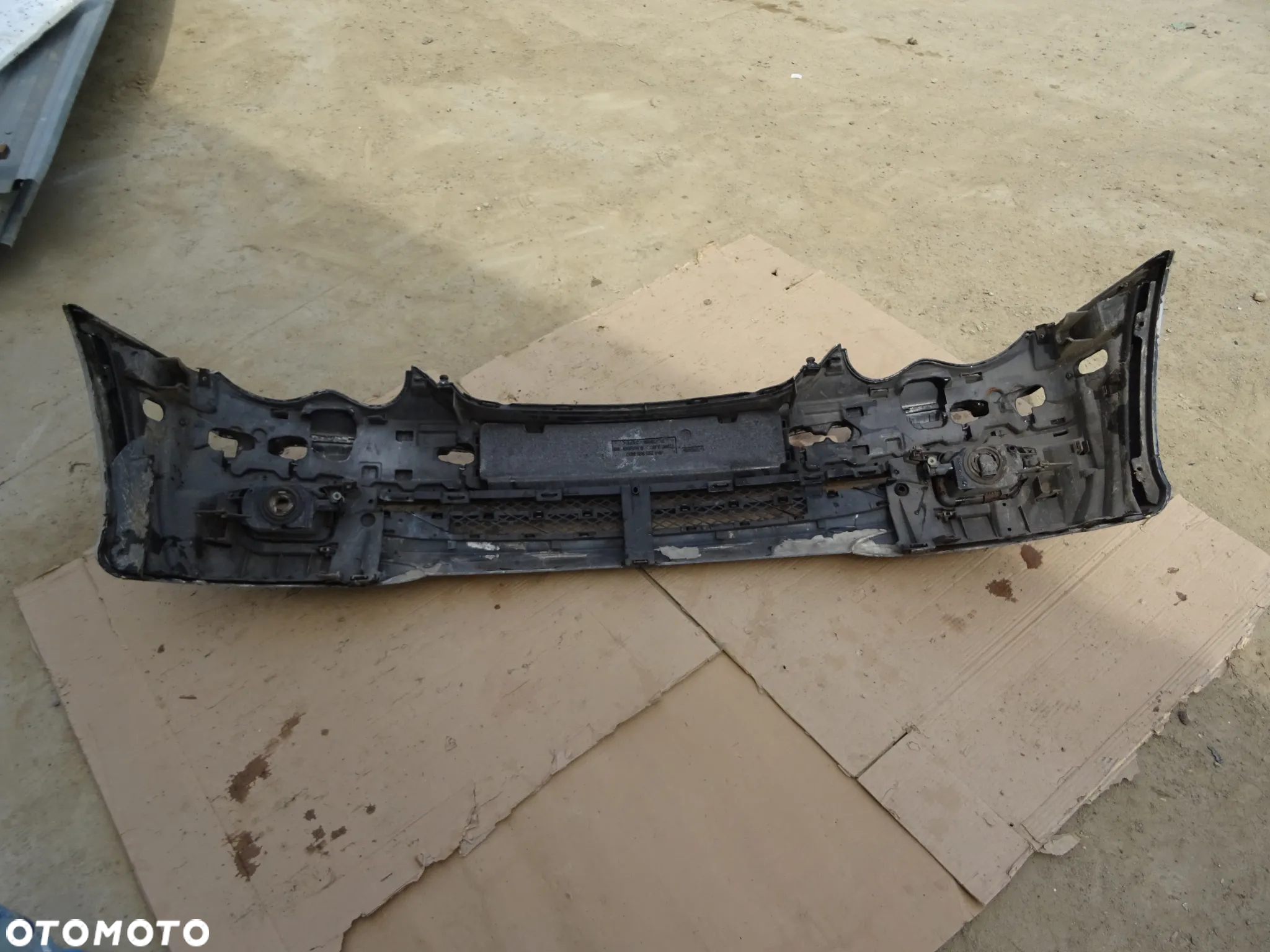 Zderzak Przód Mercedes W203 Lift - 8