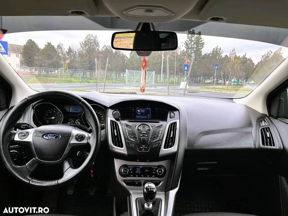Ford Focus 1.0 EcoBoost Start Stop Trend - 11