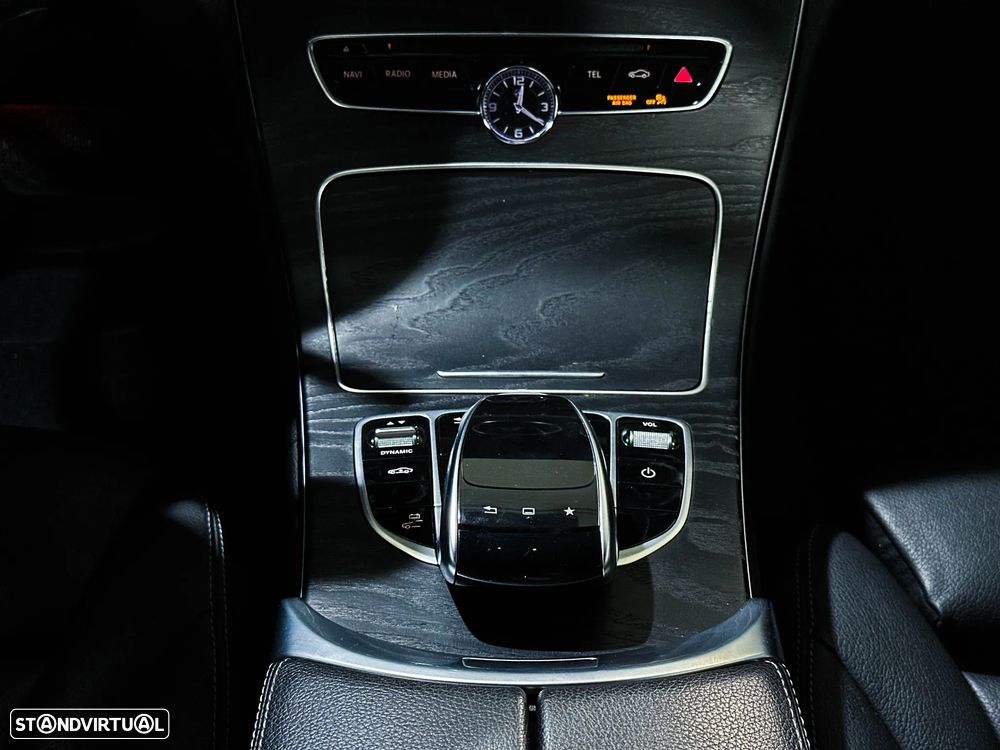Mercedes-Benz C 350 e T 7G-TRONIC AMG Line - 24