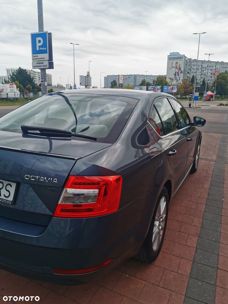 Skoda Octavia 1.5 TSI ACT Style DSG - 6