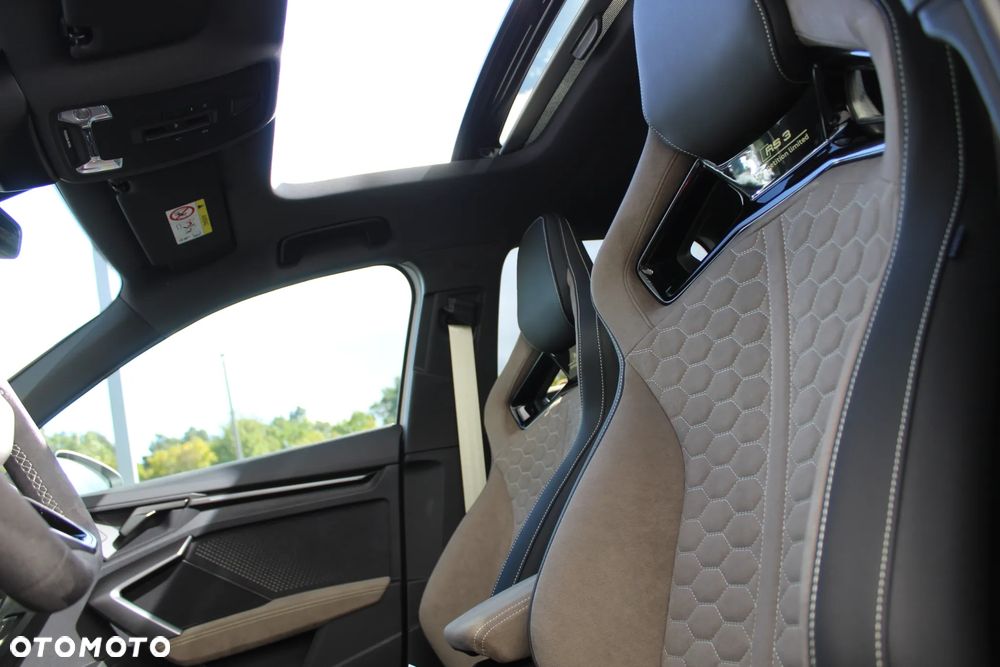 Audi RS3 Sportback - 34