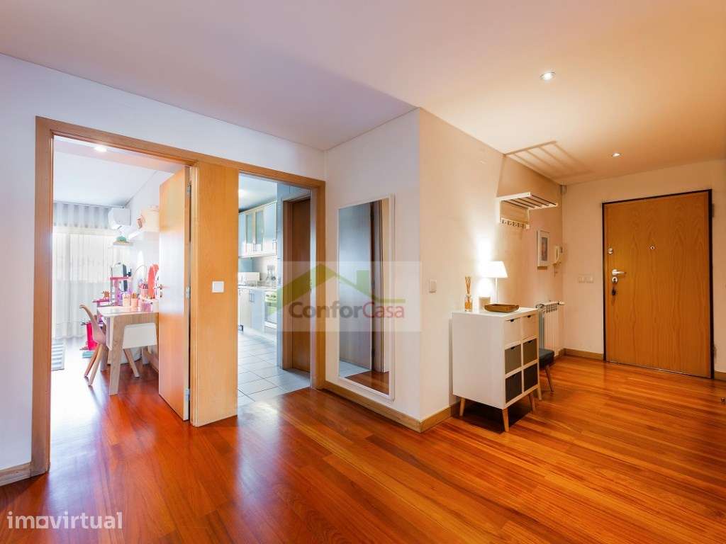 T1 + área adjacente de 2 Quartos | Ar condicionado | Aq. Central | ... - Grande imagem: 5/28