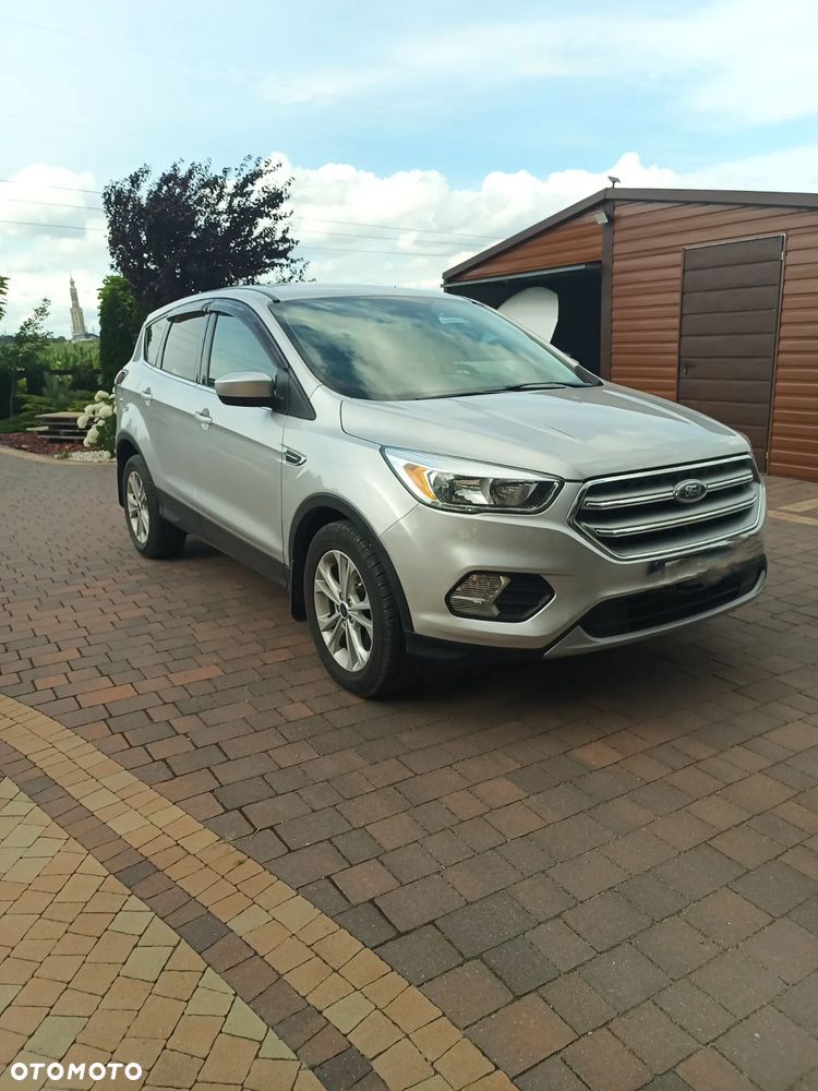 Ford Escape 1.5 EcoBoost AWD SE - 4