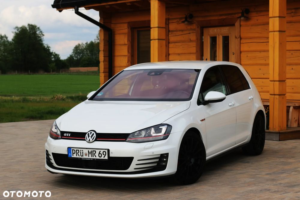 Volkswagen Golf GTI BlueMotion Technology - 1