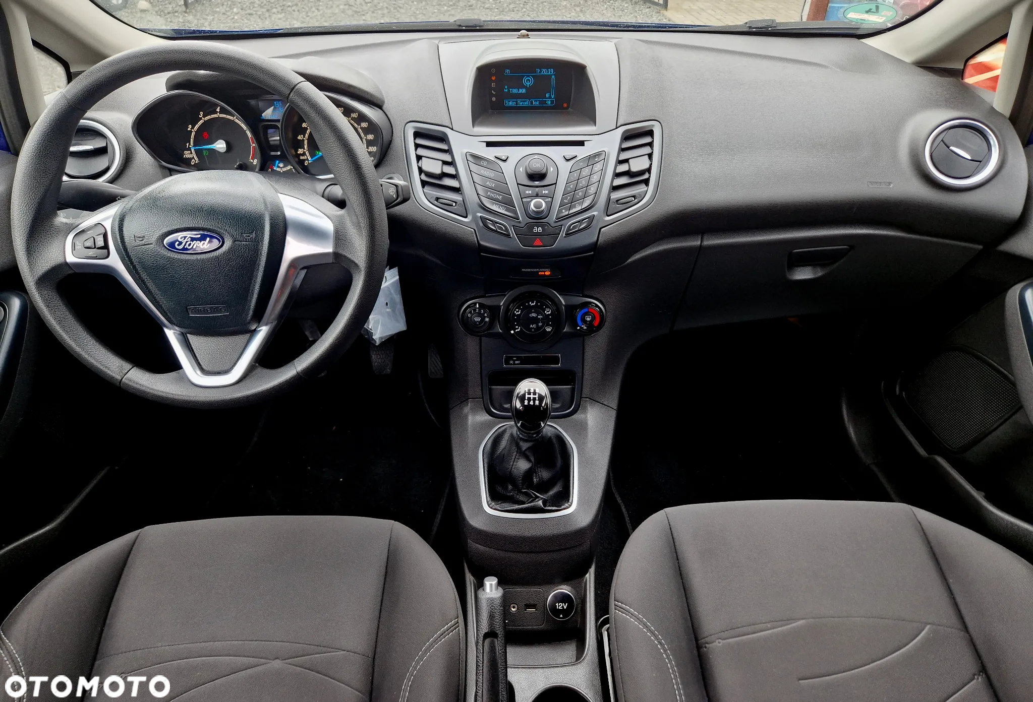 Ford Fiesta 1.0 EcoBoost S&S TREND - 2