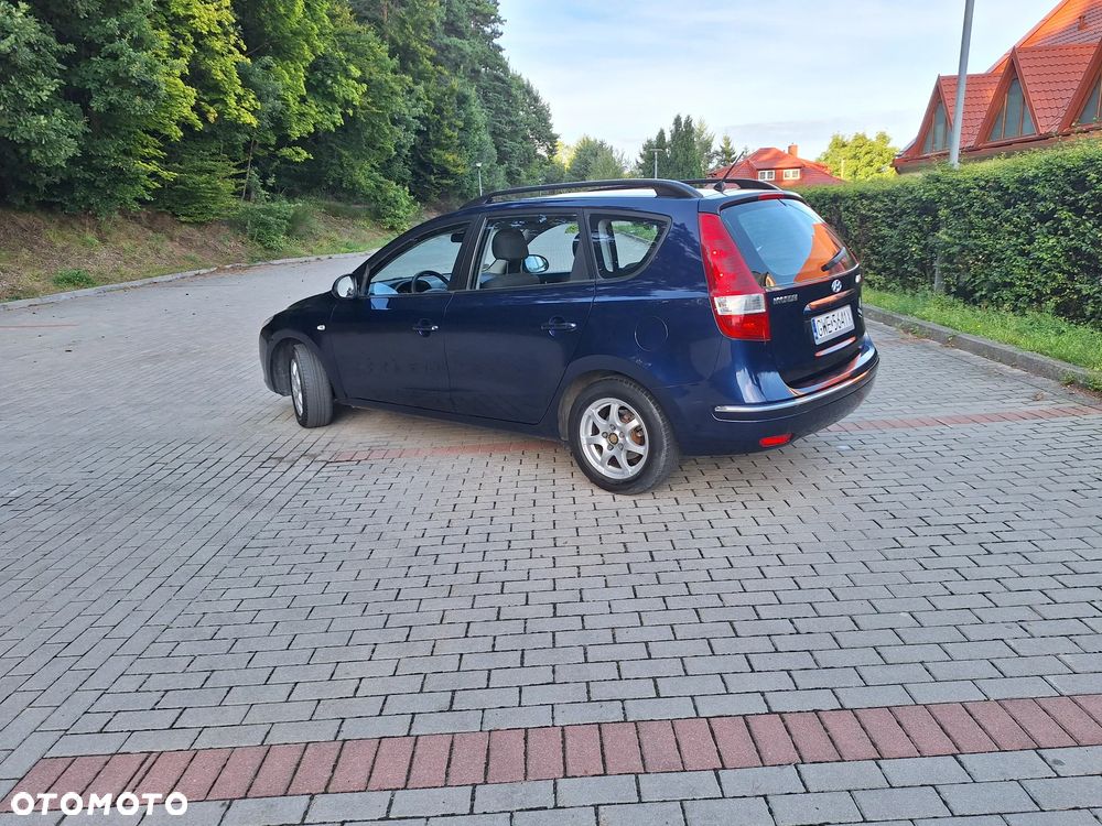 Hyundai i30 i30cw 1.6 Edition Plus - 12