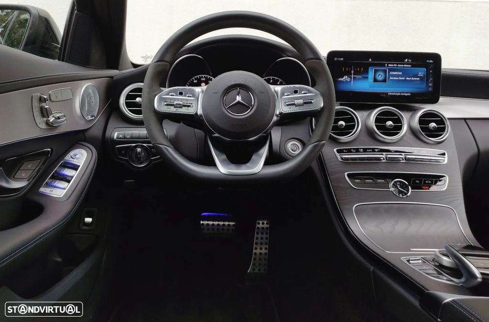 Mercedes-Benz C 300 de AMG Line - 19