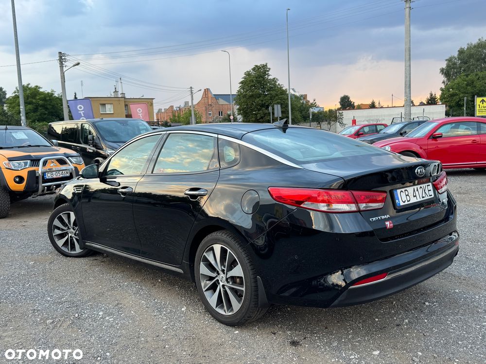 Kia Optima 1.7 CRDI XL DCT - 4