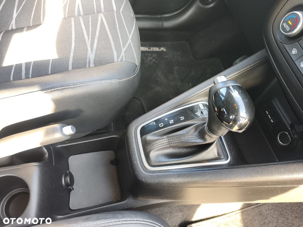 Kia Venga - 30