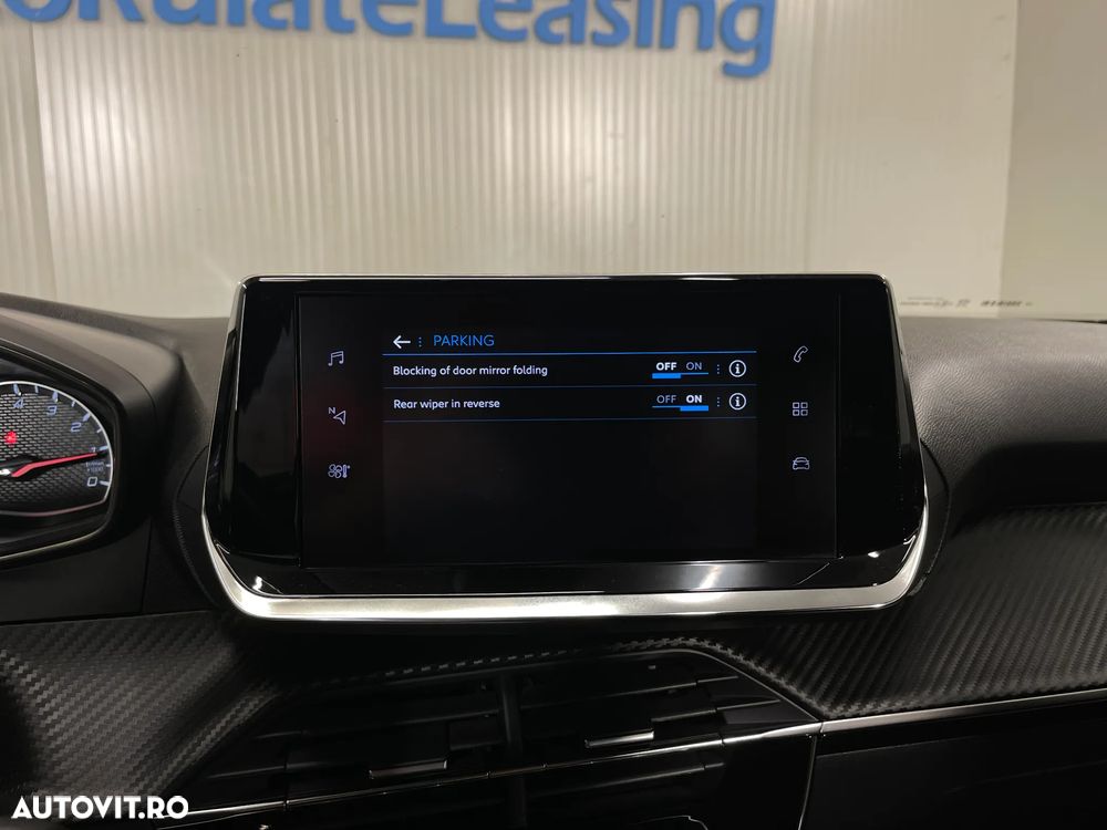 Peugeot 2008 PureTech 130 EAT8 Active - 20