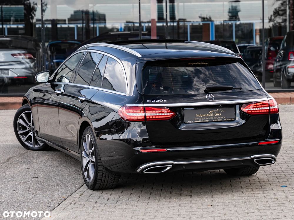 Mercedes-Benz Klasa E 220 d T 9G-TRONIC Exclusive - 5