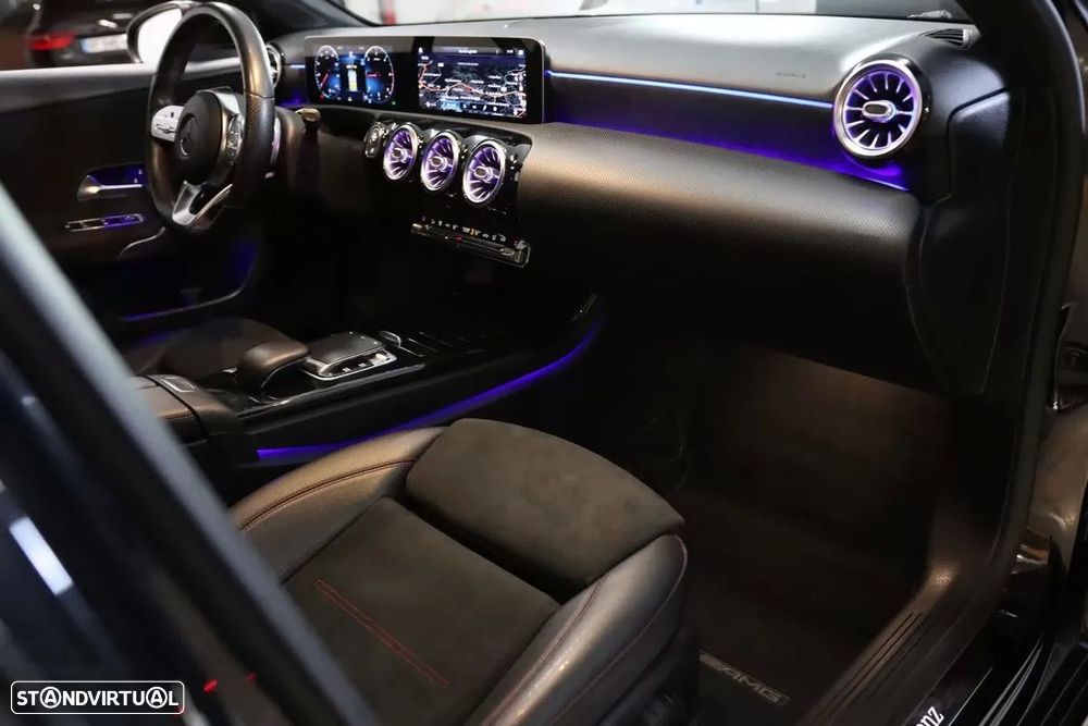 Mercedes-Benz A 180 - 24