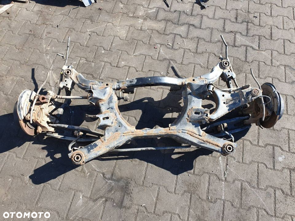 BELKA / SANKI TYŁ SUBARU IMPREZA 2015 - 4