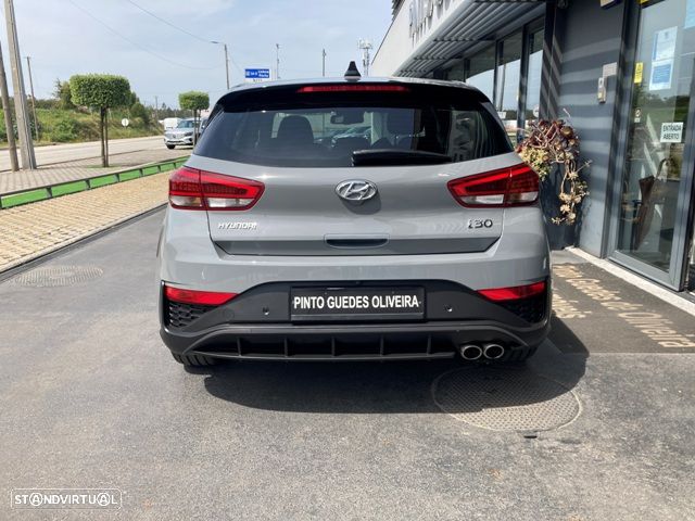Hyundai i30 1.6 CRDI 48V-Hybrid DCT N-Line - 8