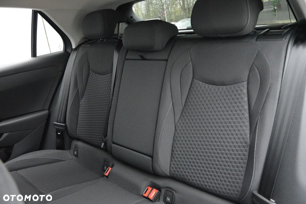 Volkswagen T-Roc 1.5 eTSI Life DSG - 21