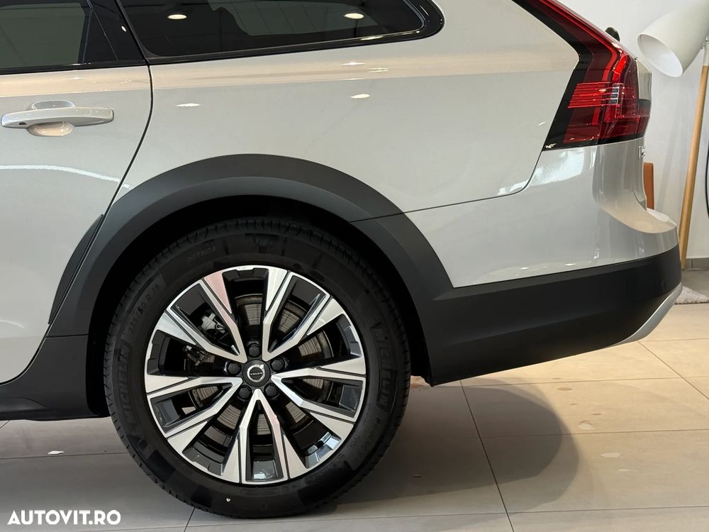 Volvo V90 B4 MHEV AT AWD Core - 8