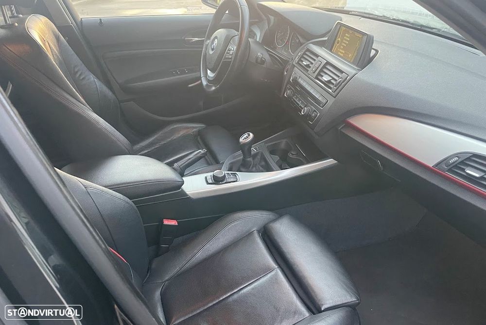 BMW 118 d Line Sport - 14