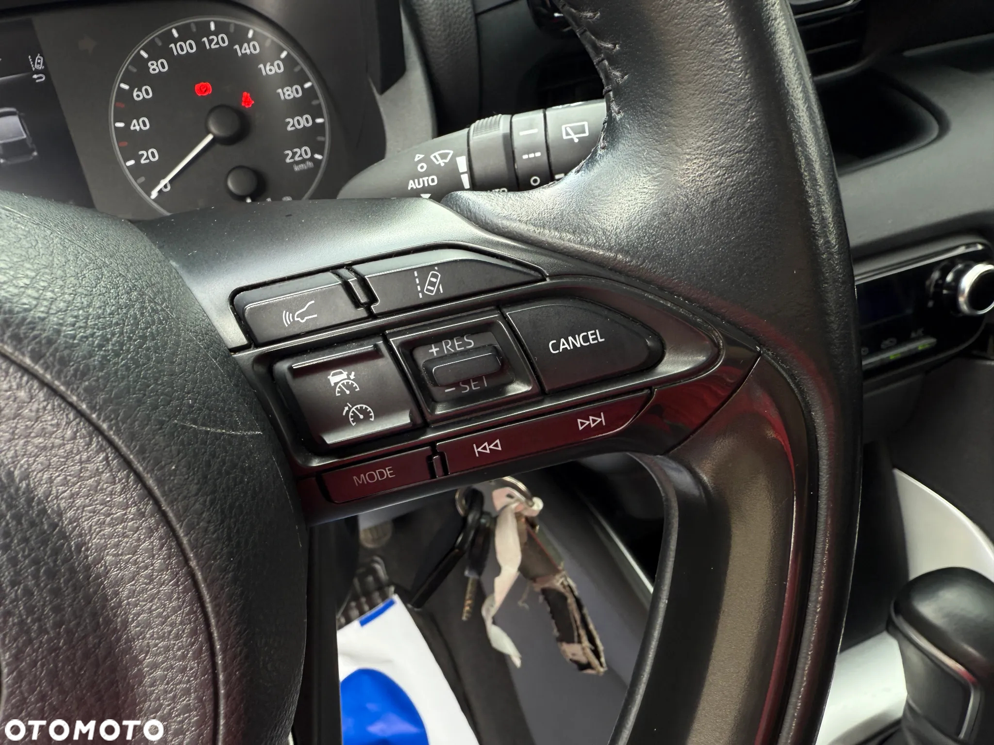 Toyota Yaris Hybrid 1.5 Comfort - 22
