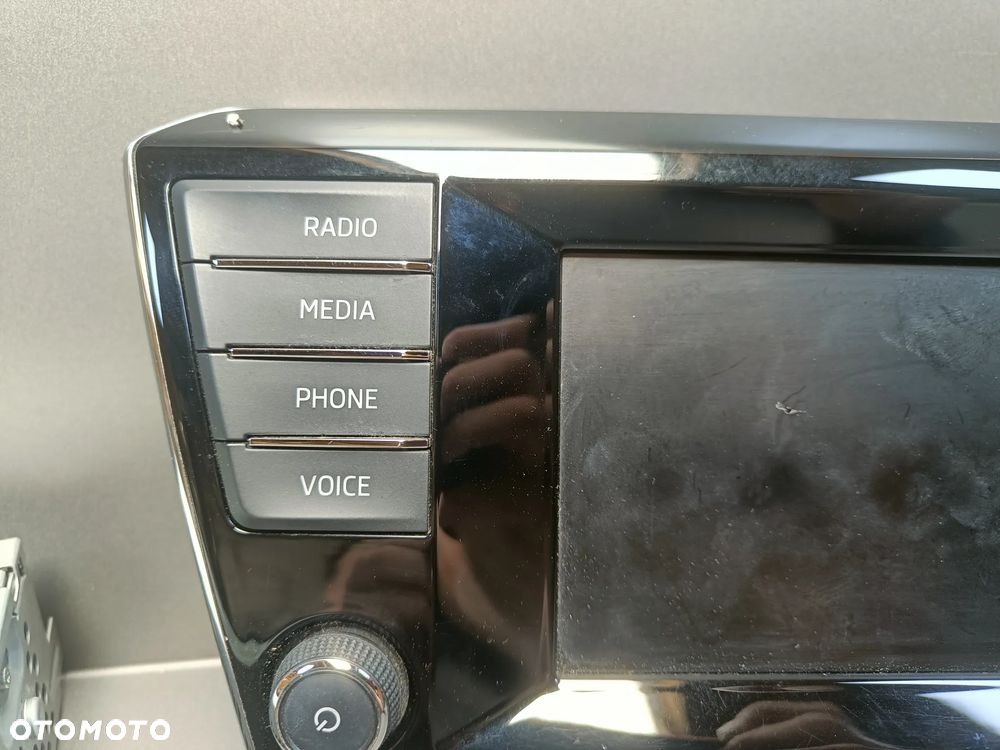 Radio Skoda Superb 3 III Wyświetlacz Jednostka Nawigacja  3V0919605A 5Q0035874A - 3