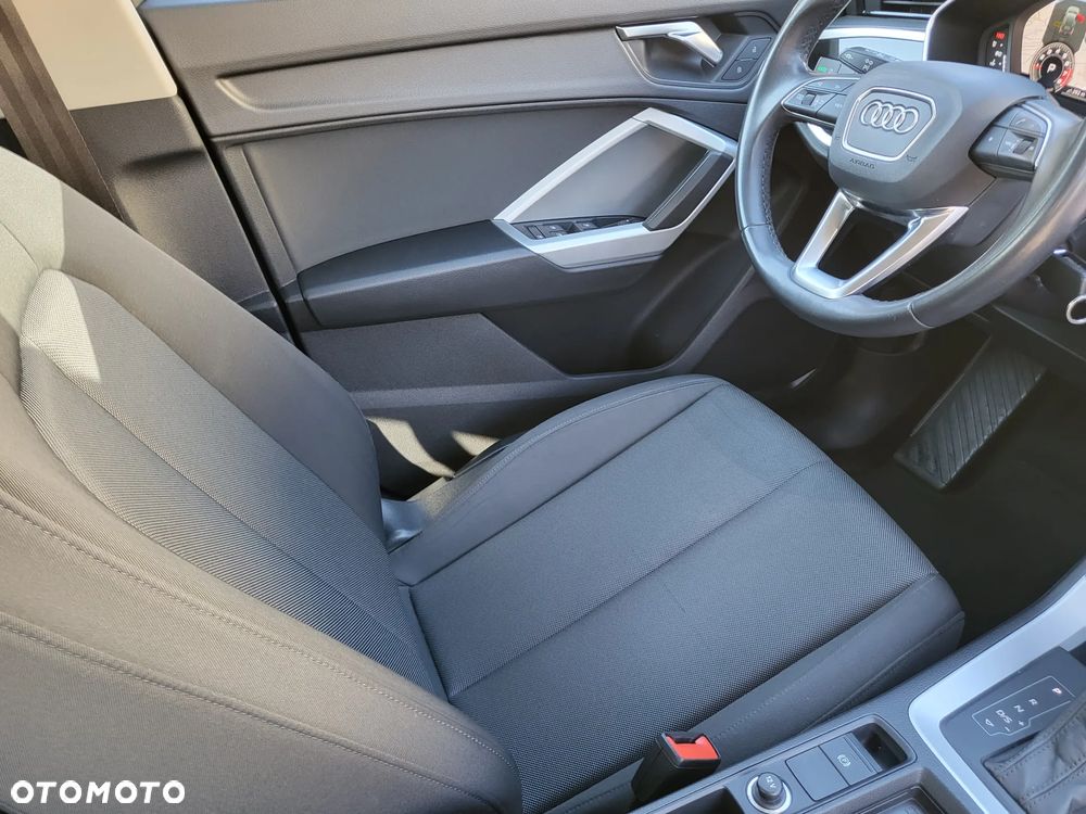 Audi Q3 35 TFSI mHEV S tronic - 10