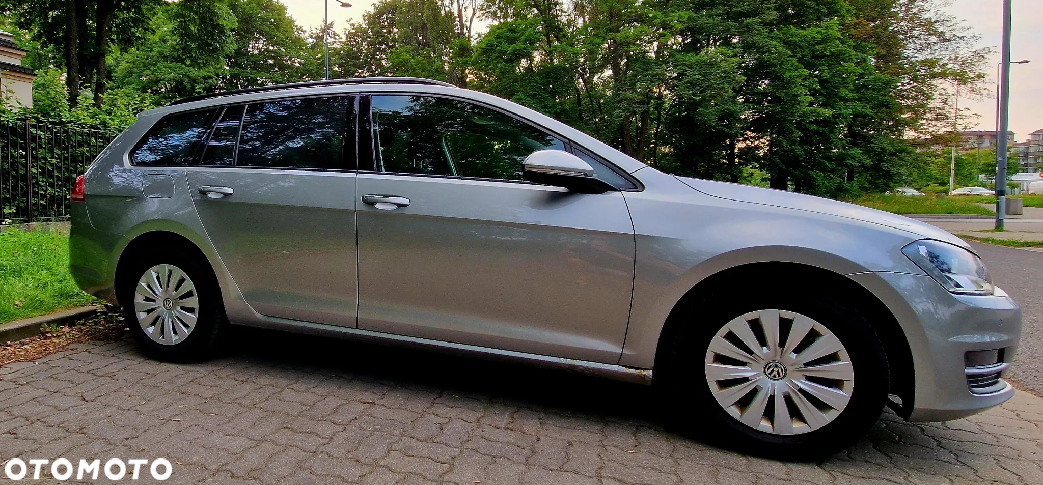 Volkswagen Golf VII 1.6 TDI BMT Trendline - 3