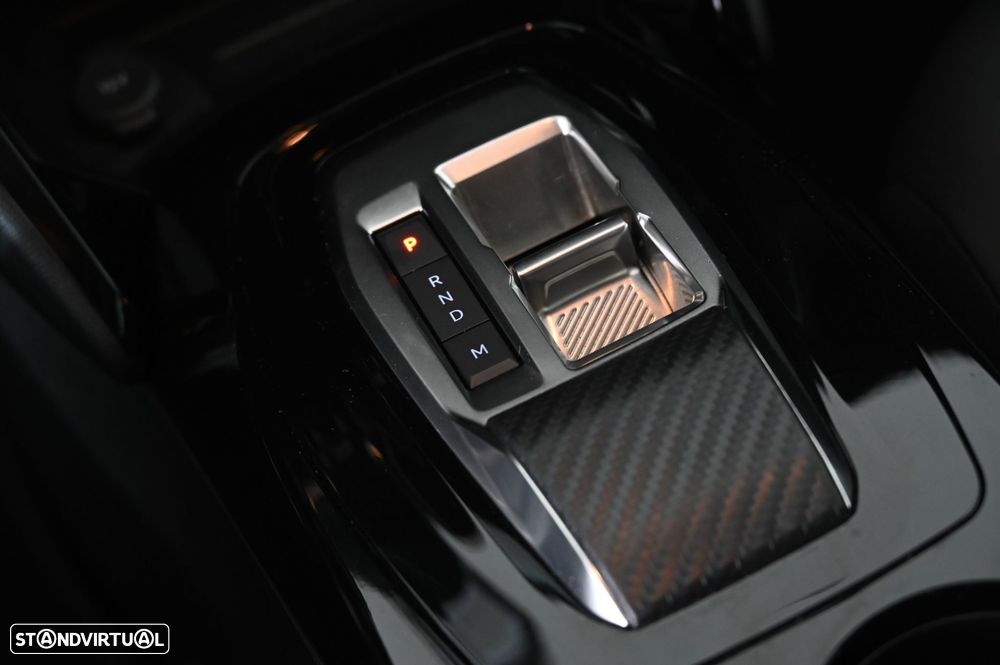 Peugeot 208 1.2 Hybrid Allure e-DCS6 - 26
