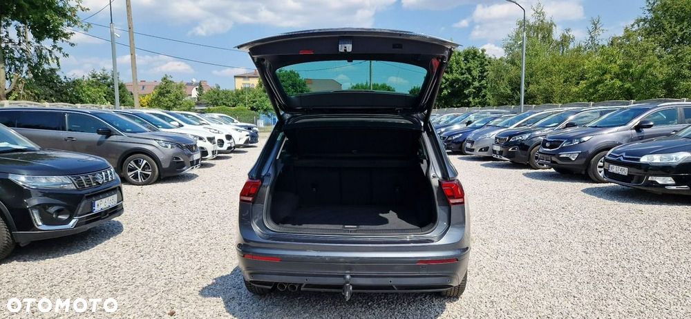 Volkswagen Tiguan - 8