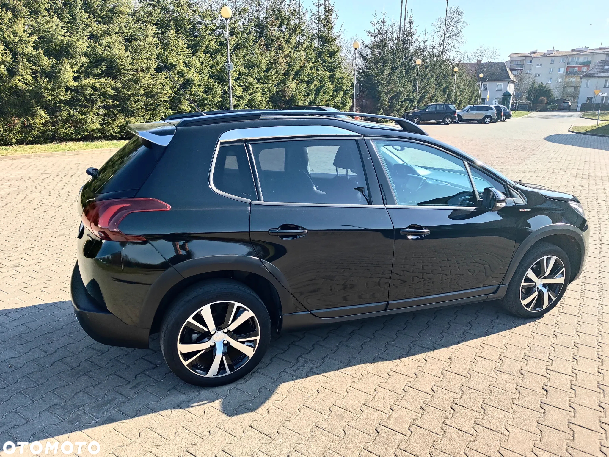 Peugeot 2008 - 5