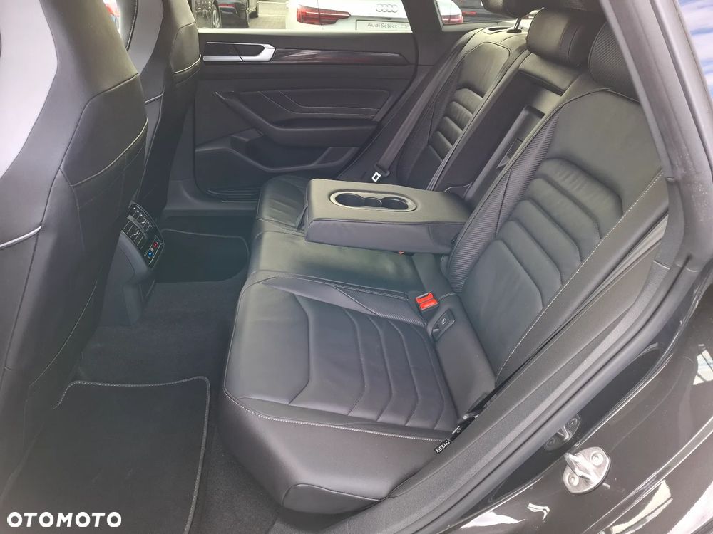 Volkswagen Arteon 2.0 TDI SCR 4Motion DSG R-Line - 11