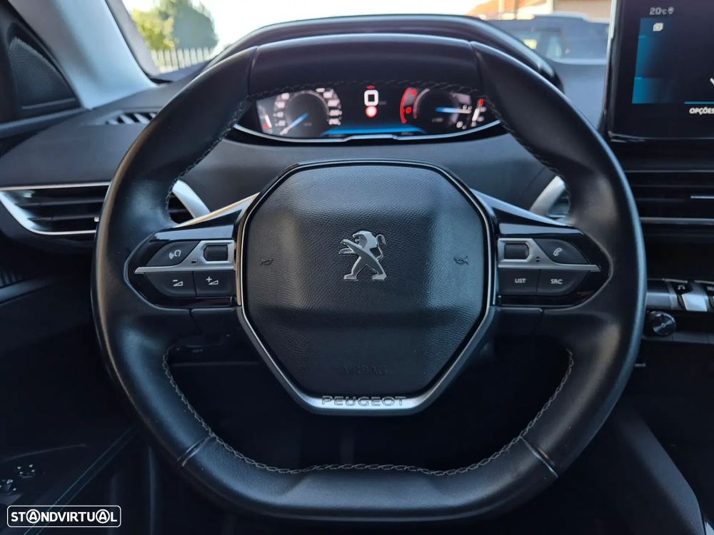 Peugeot 3008 - 21