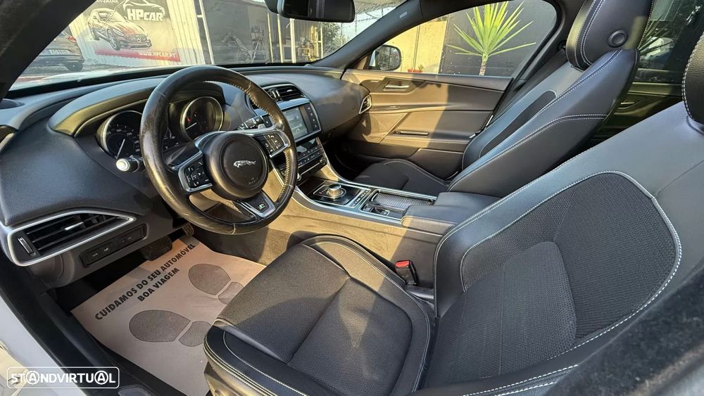 Jaguar XE 2.0 D R-Sport Aut. - 20