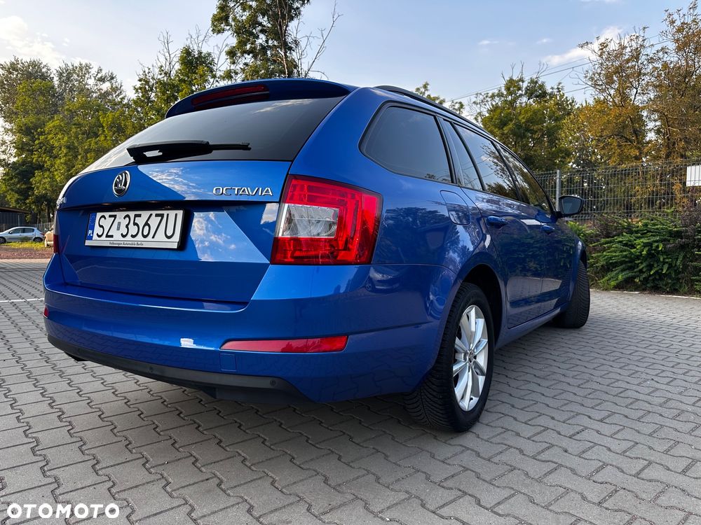 Skoda Octavia 2.0 TDI Premium Edition - 10