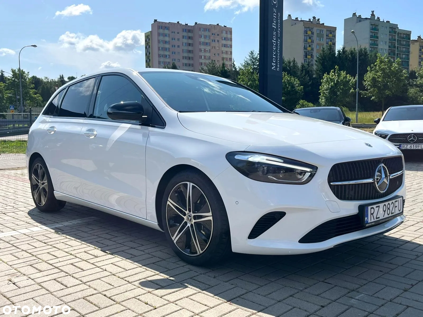 Mercedes-Benz Klasa B 200 Progressive 7G-DCT - 39