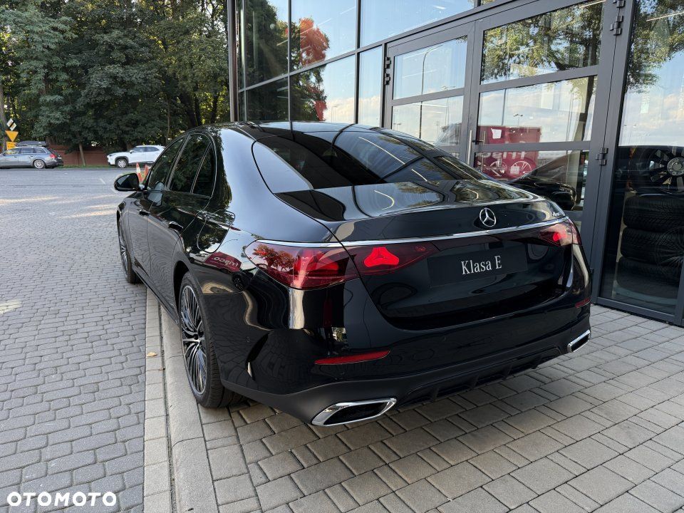 Mercedes-Benz Klasa E - 3