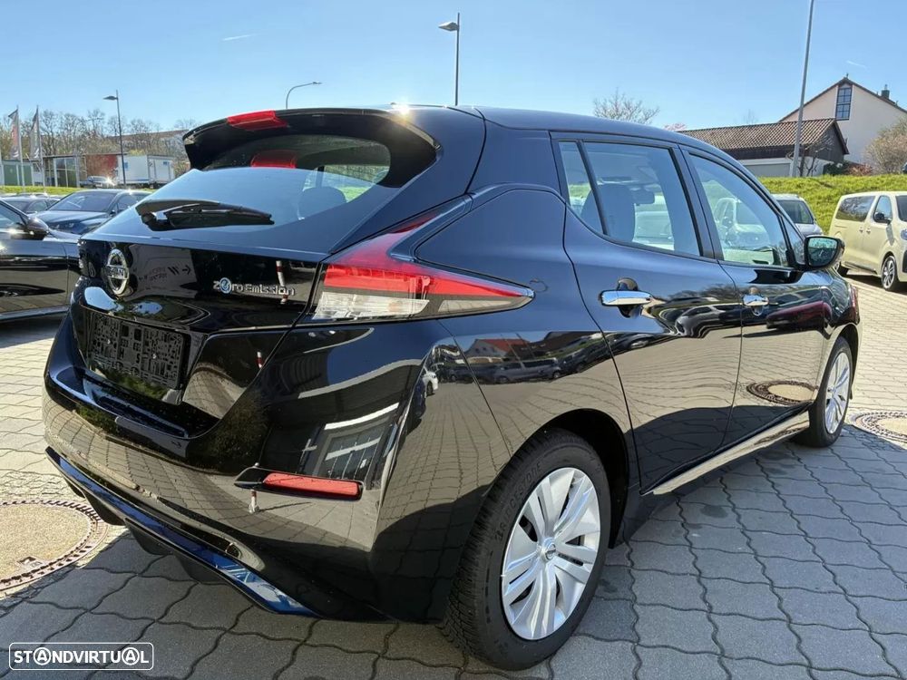 Nissan Leaf 40 kWh Acenta - 21
