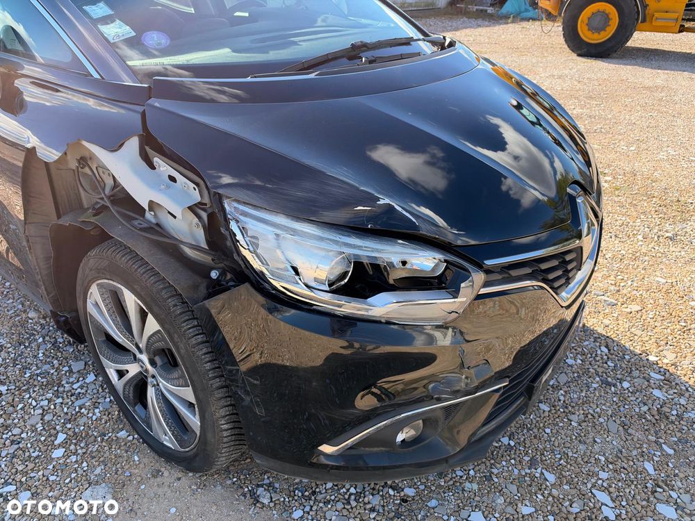 Renault Scenic - 23