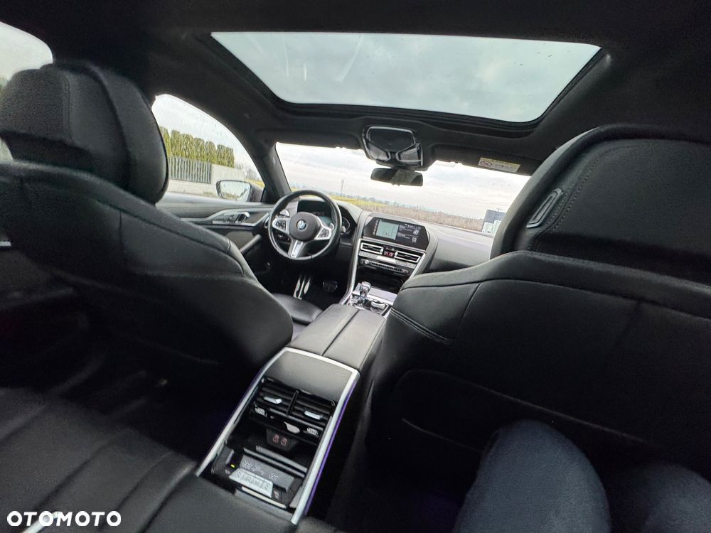 BMW Seria 8 - 5