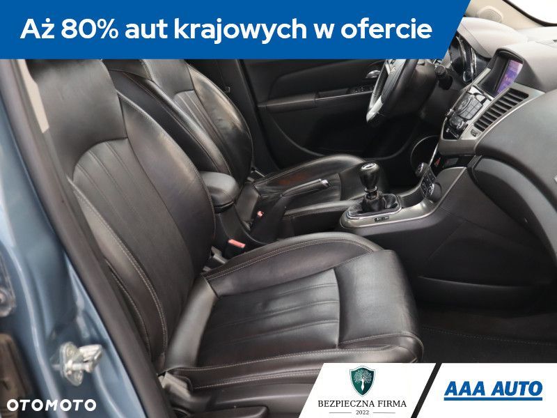 Chevrolet Cruze - 11